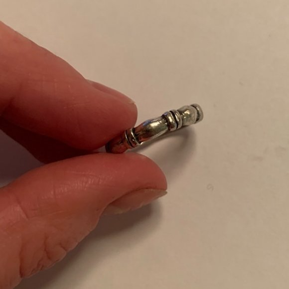 Sterling silver ring size 6.5 - Picture 4 of 4